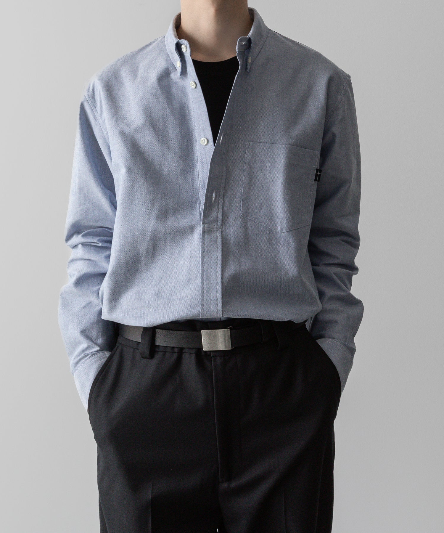 通販 オンラインショップ ネットショップボタンダウン プルオーバー 長袖 厚手 オーバーサイズ 大きめ クラシックフィット セミワイド ドレス ビッグシルエット ブレザー 春 夏 秋 冬 オールシーズン 通年 定番 きれいめ ファッション メンズ レディース ユニセックス ストリート モード 20代 30代 大人 かっこいい おしゃれ 可愛い アパレル ブランド シンプル コーデ 私服 普段着 ビジネス カジュアル リラックス アイビー アメトラ アメカジ イギリス プレッピー クラシック トラッド 着こなし 着画 着崩し スタイル タックイン サックス ブルー