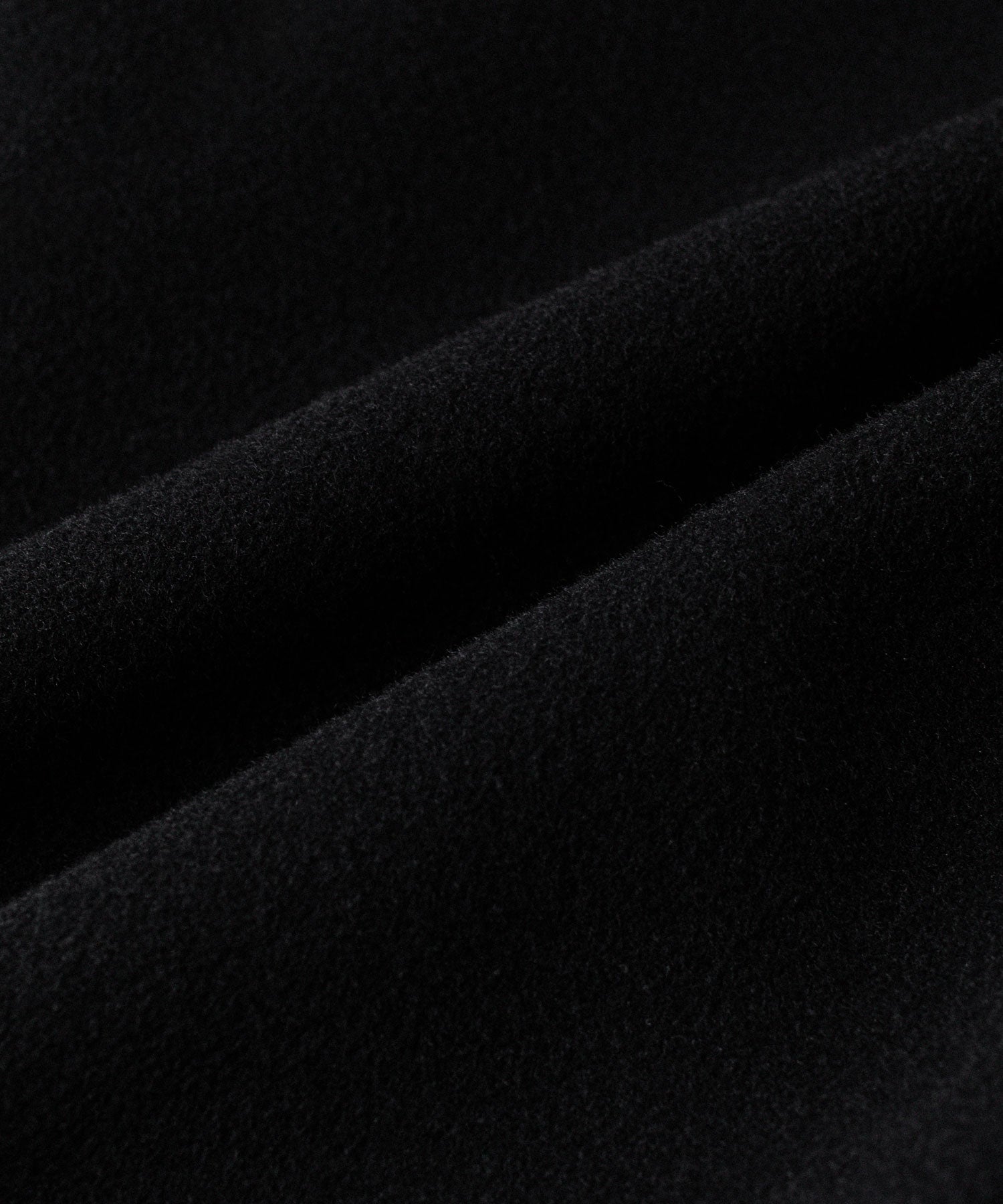 CLASSIC DOUBLE BREASTED COAT