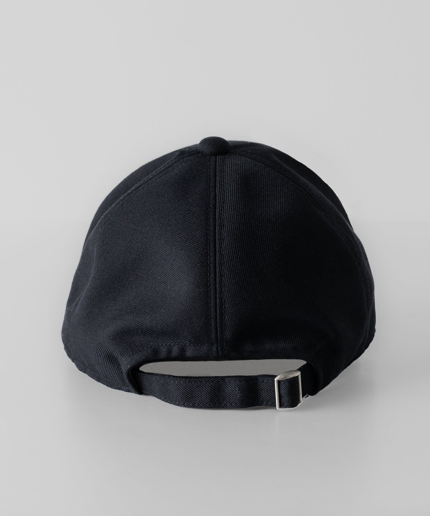 CLASSIC 6-PANEL CAP 帽子 深め ネイビー ファッション ストリート モード メンズ レディース ユニセックス 20代 30代 かっこいい おしゃれ アパレル ブランド 無地 シンプル