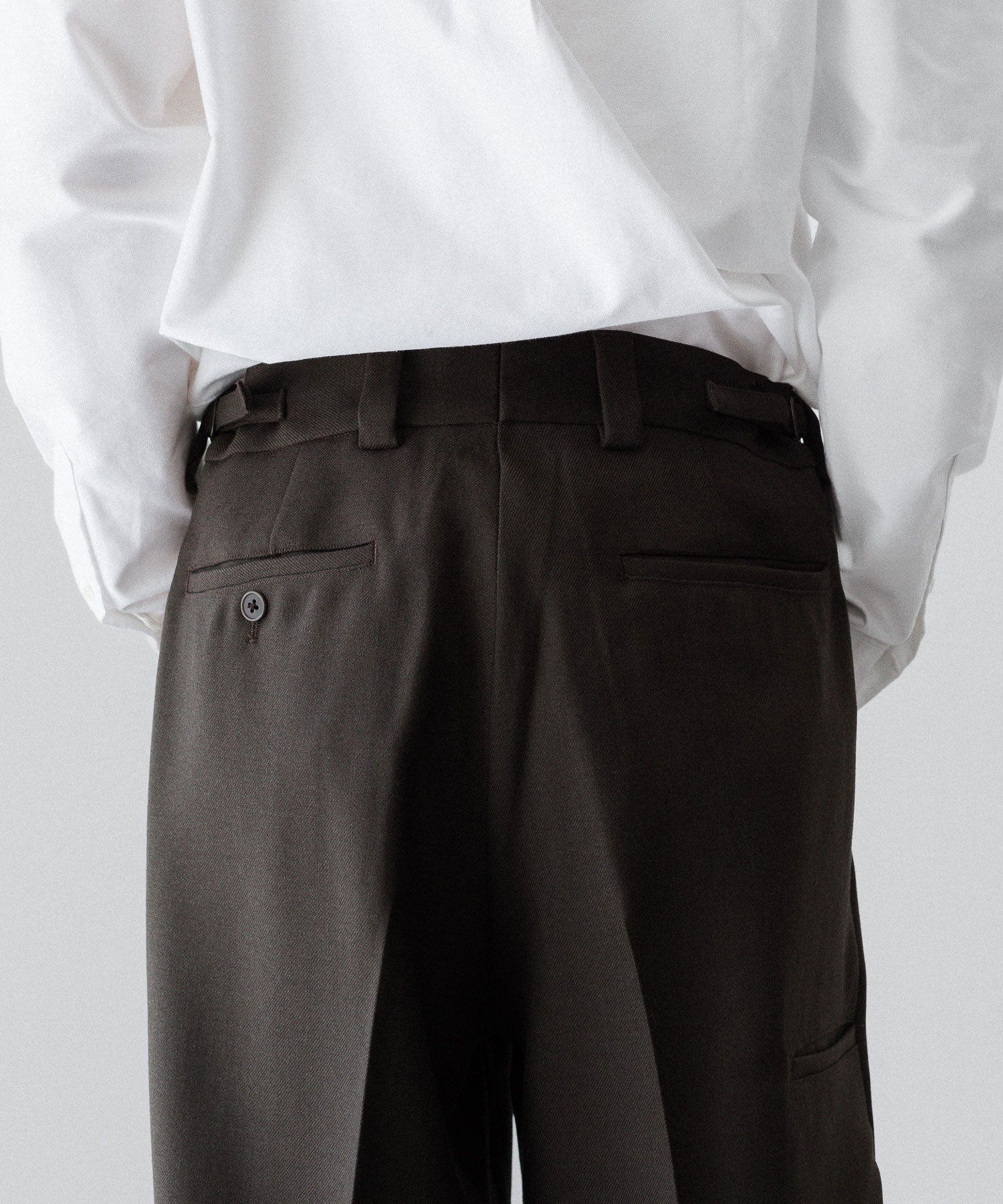 CLASSIC WOOL TROUSERS