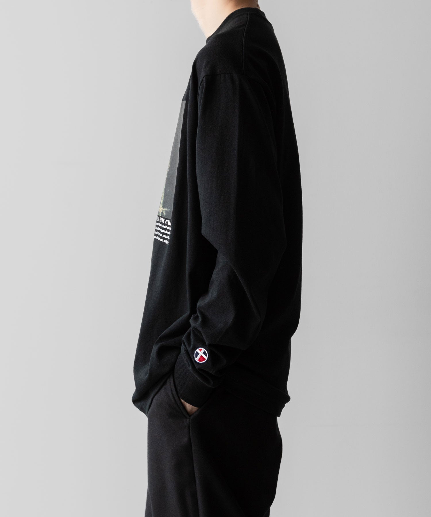 通販 オンラインショップ ネットショップ tshirts tシャツ ティーシャツ ロンT カットソー 古着 ビンテージ ヴィンテージ 絵画 ストリート モード メンズ レディース ユニセックス 20代 30代 かっこいい おしゃれ アパレル ブランド プリント 特殊 着こなし コーデ 着画 着崩し スタイル エフォートレス リラックス オーバーサイズ 横  サイド