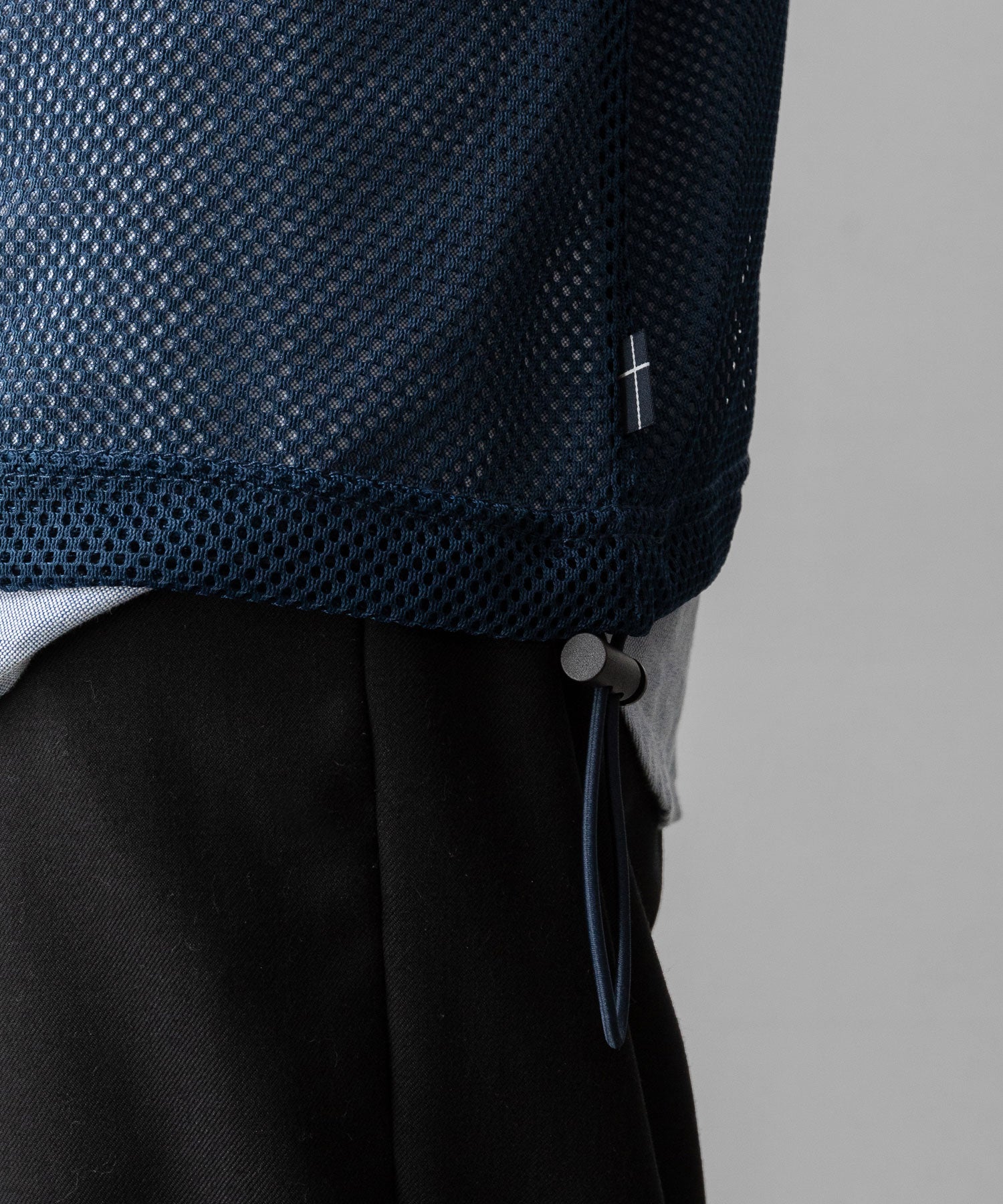 #3 MESH LAYERED VEST