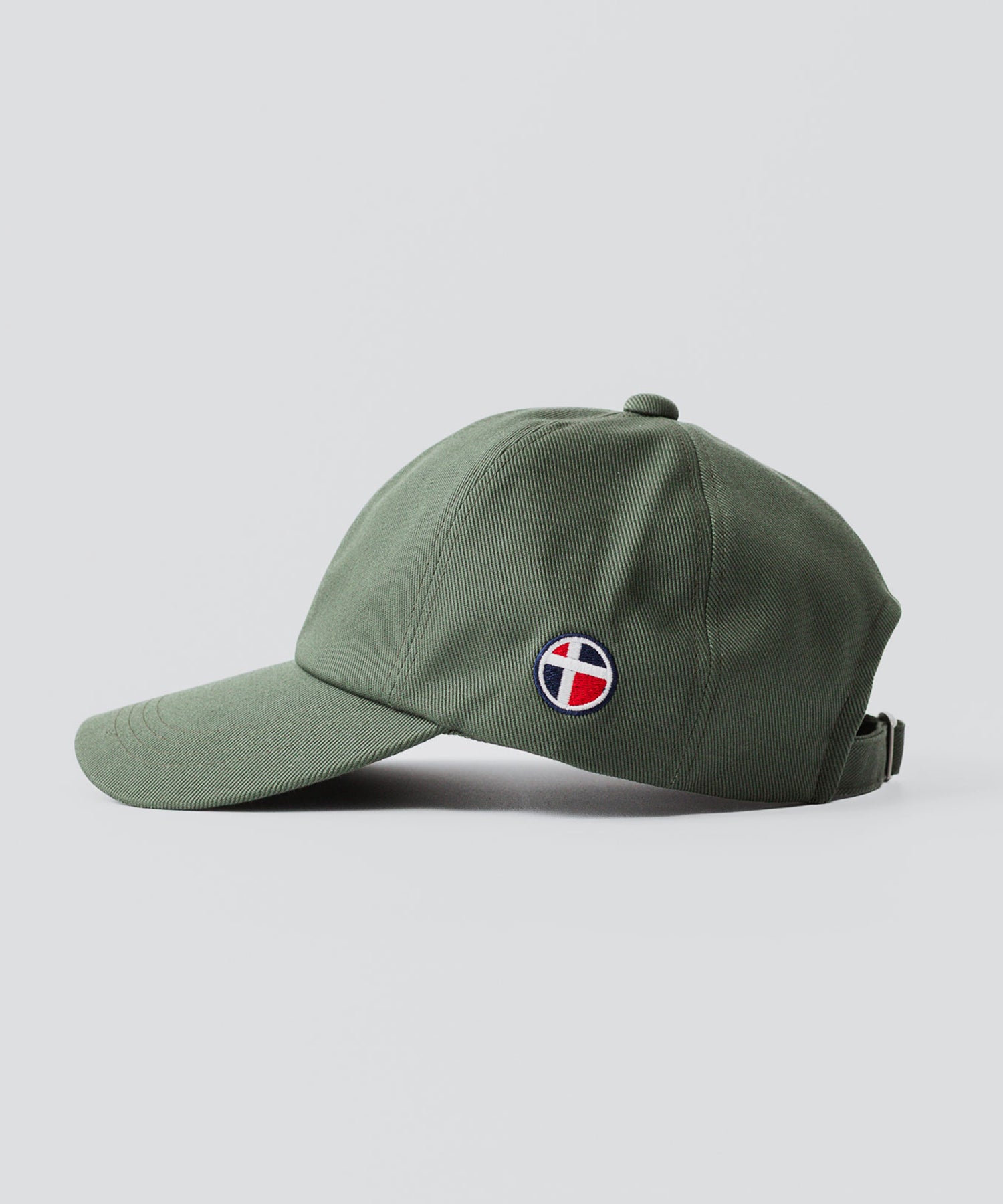 CLASSIC 6-PANEL CAP -Standard Fit
