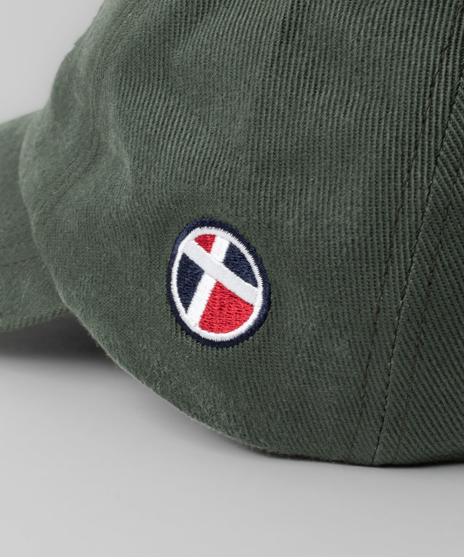EMBROIDERY 6-PANEL CAP - Standard Fit