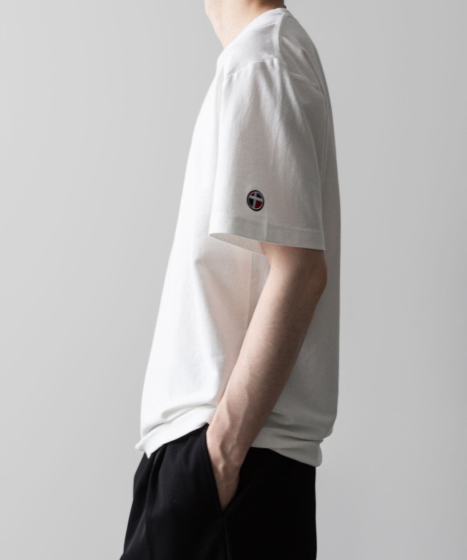 CLASSIC TEE S/S tshirts tシャツ ティーシャツ カットソー ストリート モード メンズ レディース ユニセックス 20代 30代 かっこいい おしゃれ アパレル ブランド 無地 シンプル コーデ  着こなし 着画