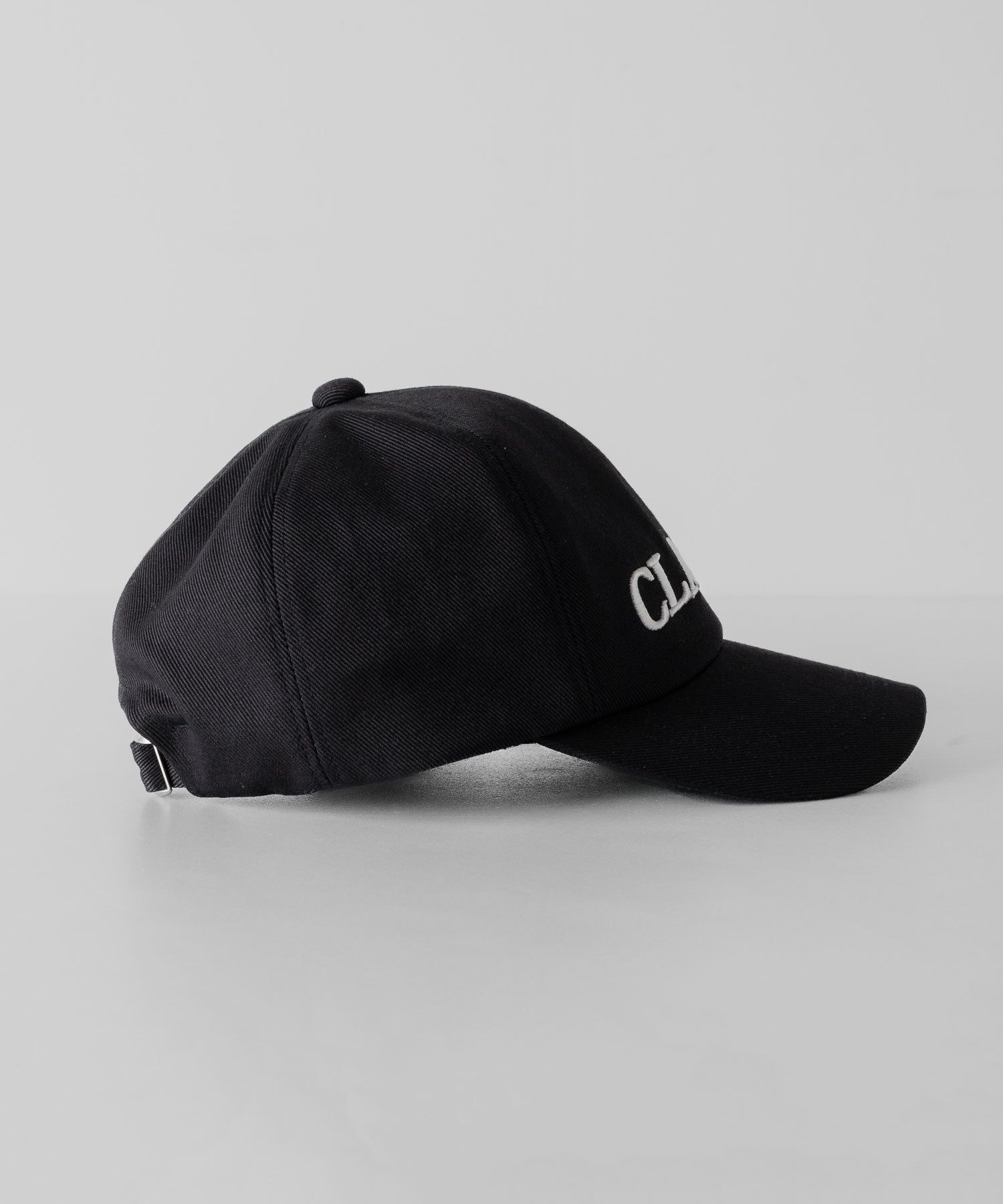 EMBROIDERY 6-PANEL CAP 帽子 深め ネイビー ファッション ストリート モード メンズ レディース ユニセックス 20代 30代 かっこいい おしゃれ アパレル ブランド