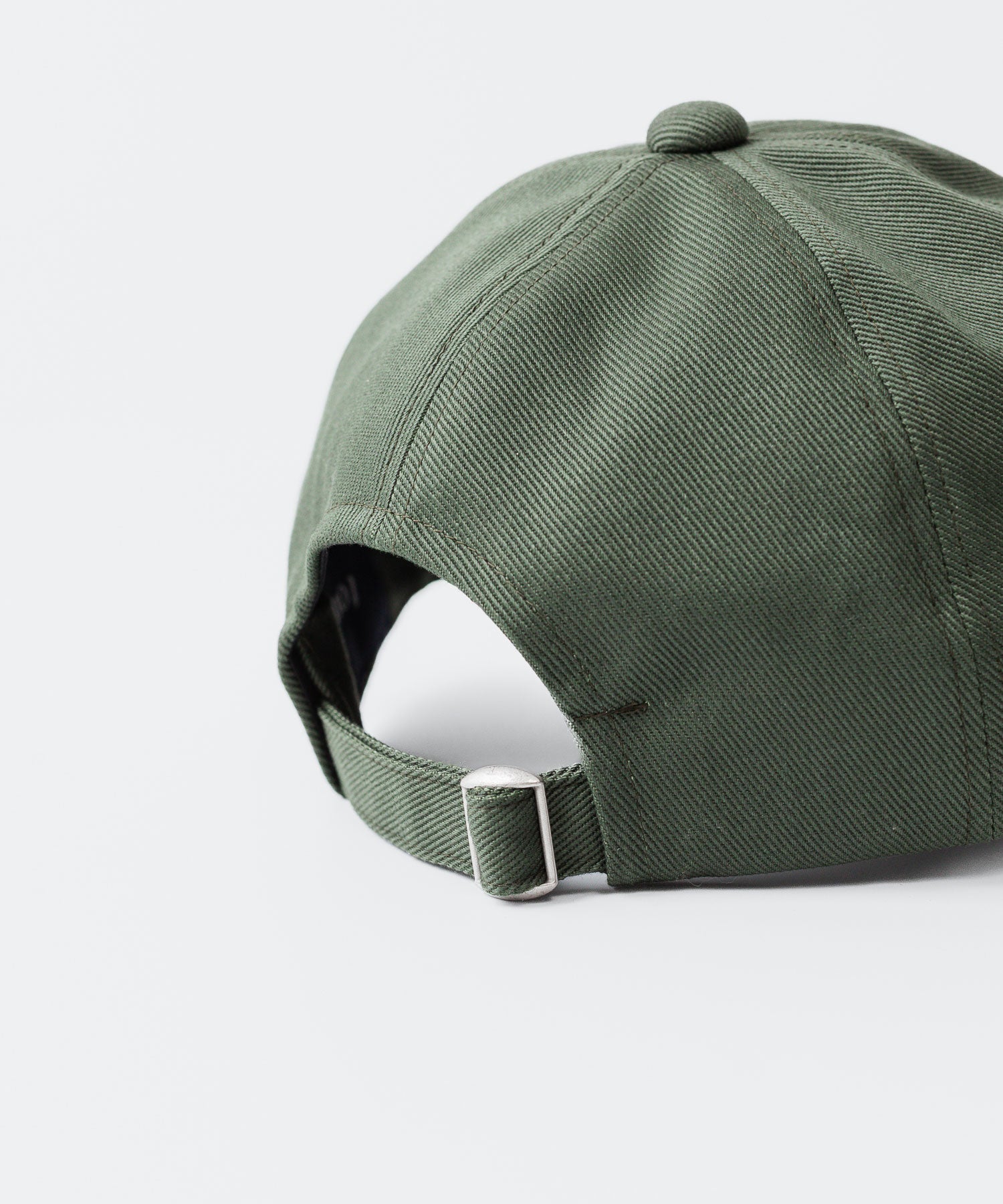 CLASSIC 6-PANEL CAP -Standard Fit