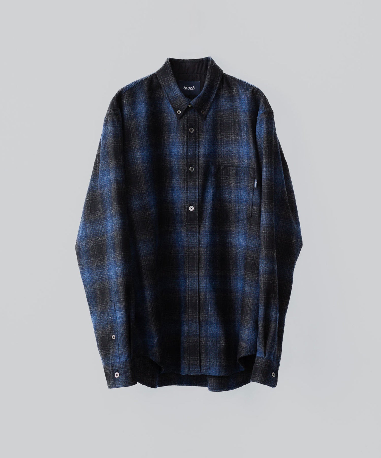 通販 オンラインショップ ネットショップ 毛 ウール ウール混 春 秋 冬 定番 きれいめ 綺麗め ファッション ブランド メンズ レディース ユニセックス ストリート モード 20代 30代 大人 かっこいい おしゃれ 可愛い アパレル シンプル コーデ 私服 普段着 リラックス カジュアル アメカジ  アイビー アメトラ プレッピー シティボーイ シティガール メンズライク 韓国 シック セレブ 海外 アスレチック ブロークコア ミックスコーデ トレンド 日本製 流行 ボタンダウン プルオーバー 貝ボタン オンブレ チェック 長袖 オーバーサイズ おすすめ タックイン 60s 70s 60年代 70年代 ネルシャツ ノームコア 胸ポケット ピスネーム グラデーション リラックスフィット 青黒 黒青 ブラック ブルー ネイビー ブルー系 シャドー