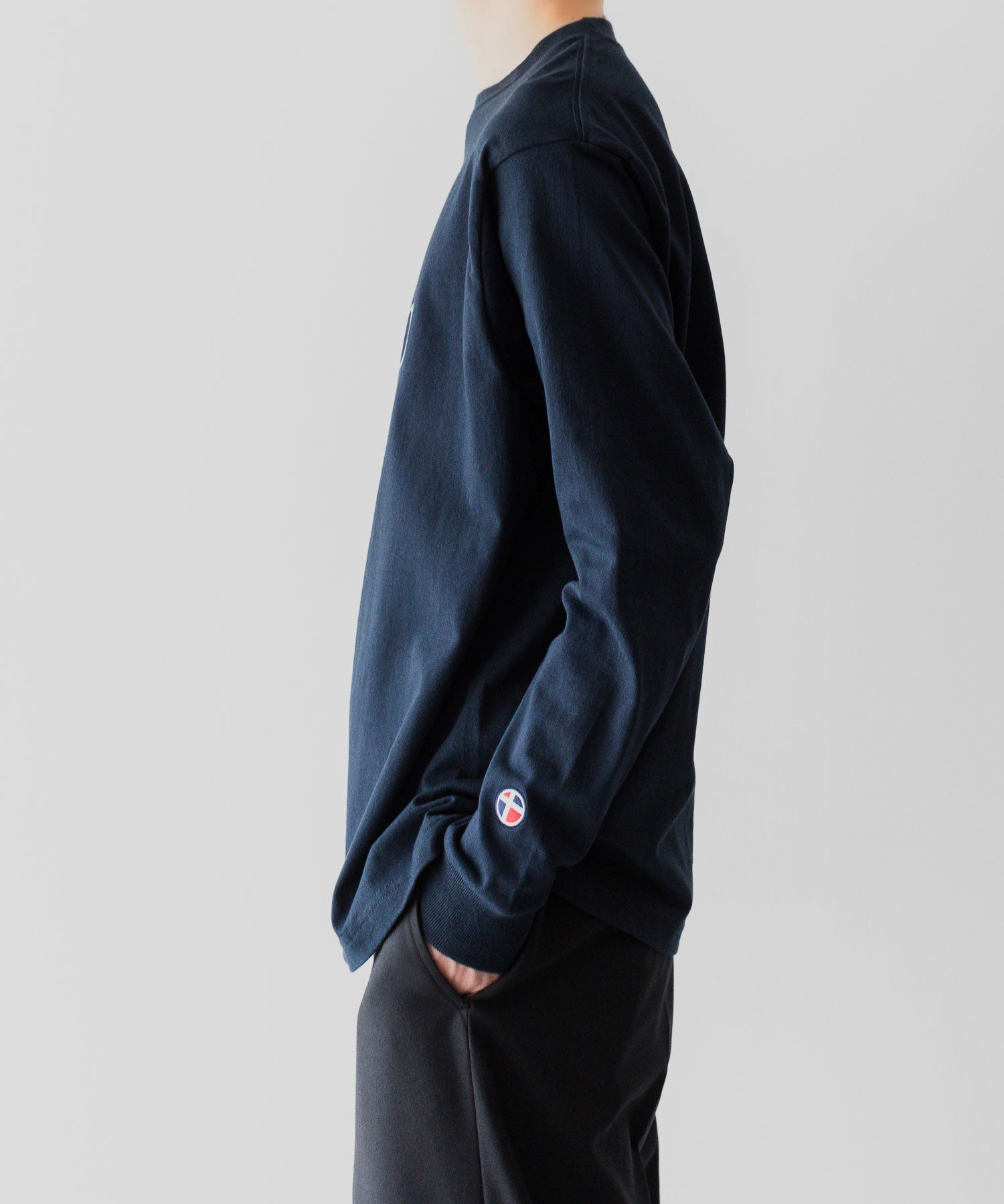 ORNAMENT LOGO L/S TEE